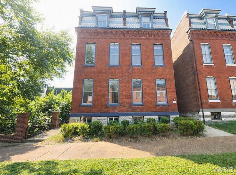 1226 Victor Street — photo