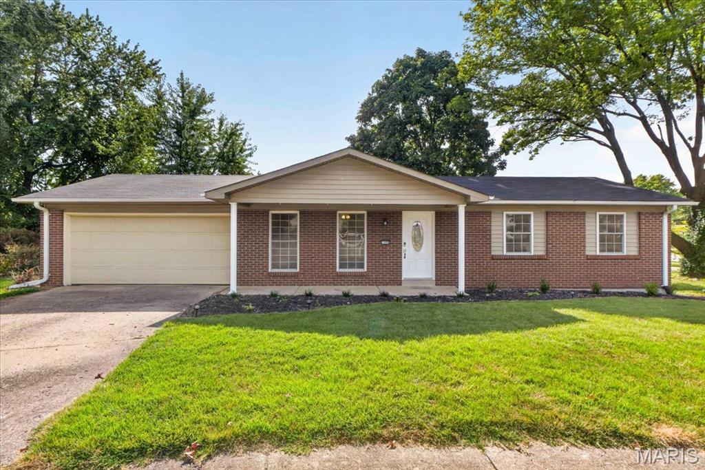 1008 N Duchesne Drive — photo