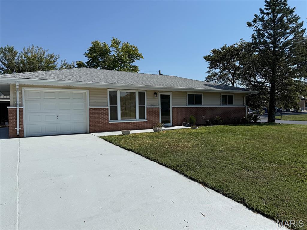332 Joseph Drive — photo