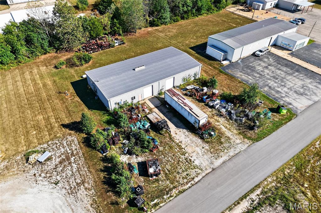 22960 Perimeter Lane — photo