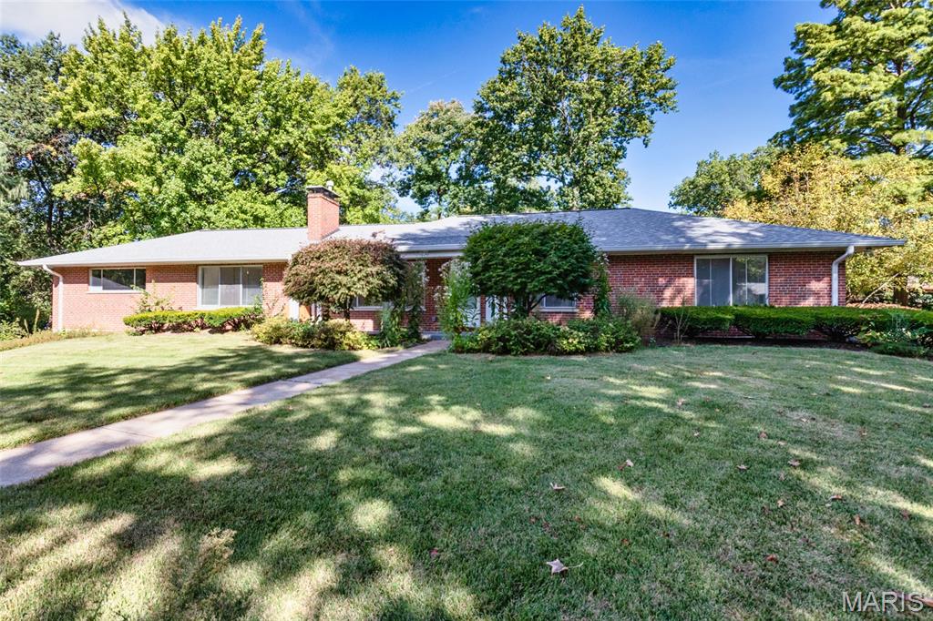 2 Creekside Lane — photo