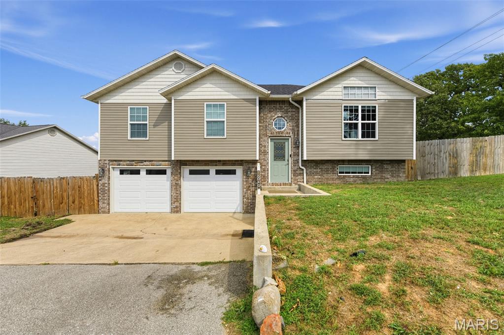 16040 Haidyn Road — photo