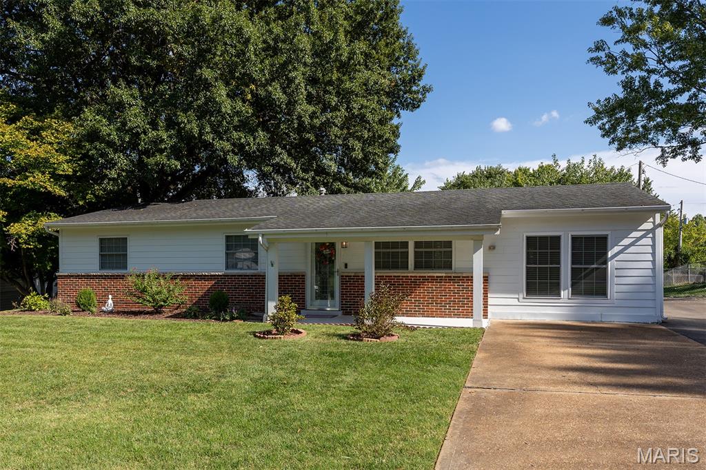 246 Howard Drive — photo