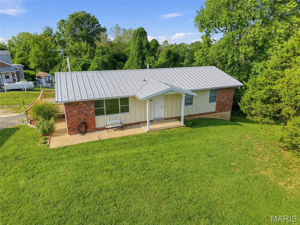 High Ridge Leasing 5904 Starlight Drive, High Ridge, MO 63049 | Realty.com