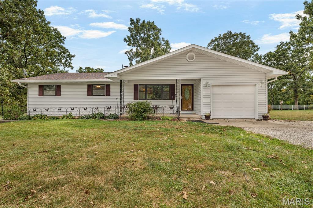 1190 Cross Road Church Road — photo
