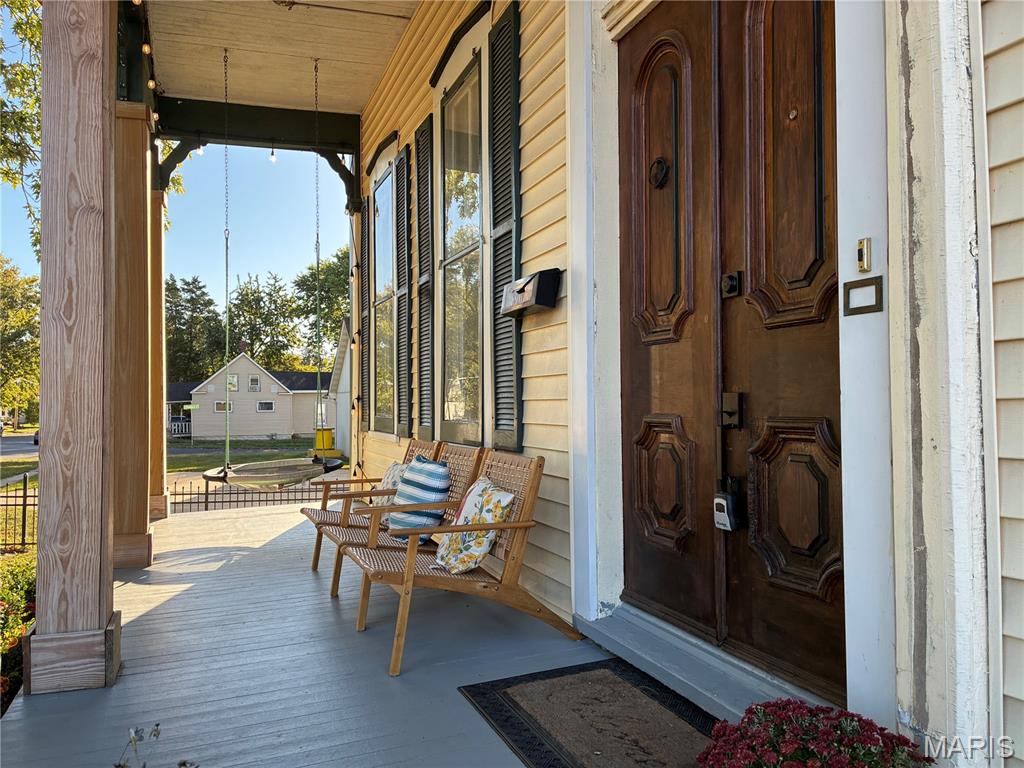 Home in Greenville, IL 62246 — photo 2