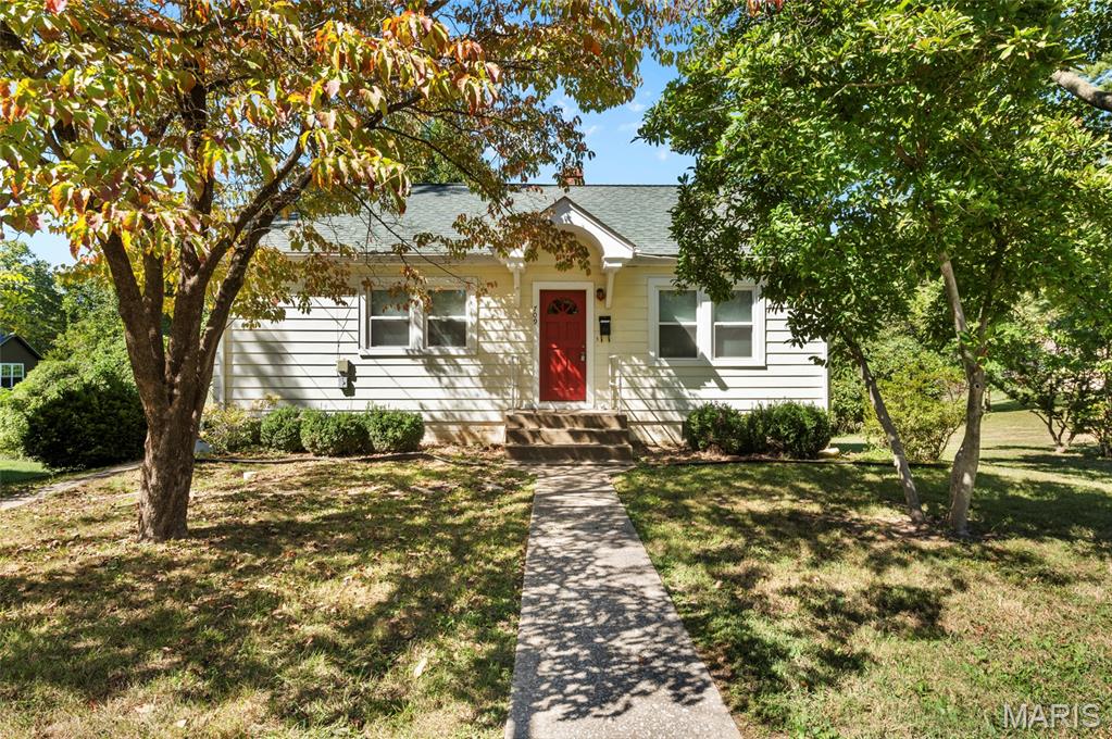 709 Payne Street — photo