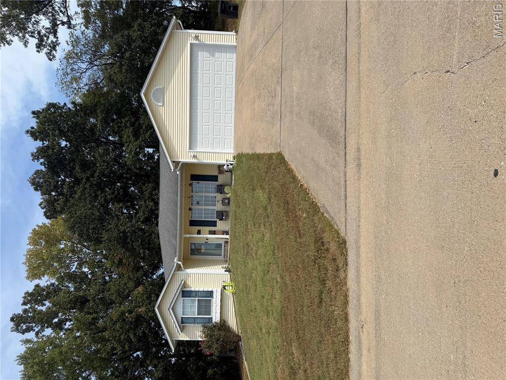 243 Hawks Landing — photo