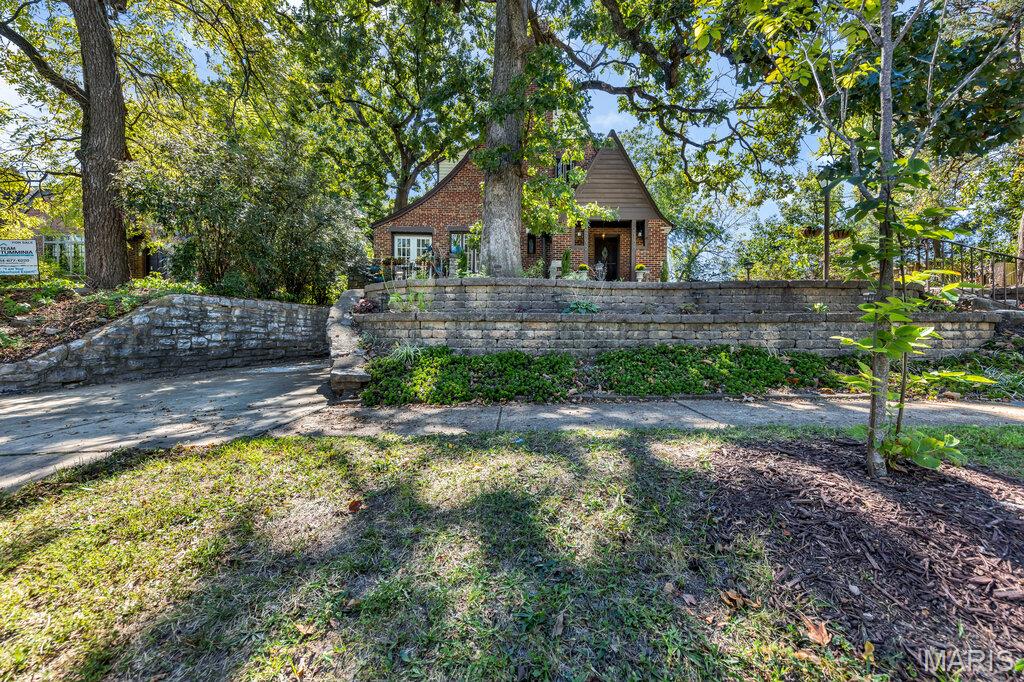 Home in Brentwood, MO 63144 — photo 3