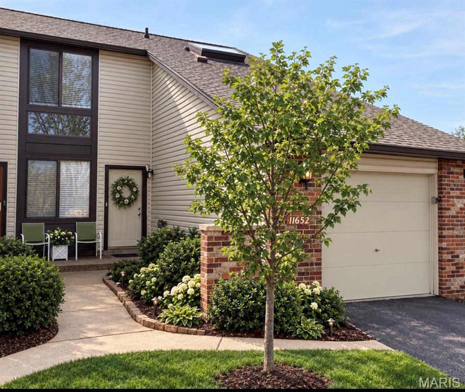 11652 Cedar Walk Drive — photo