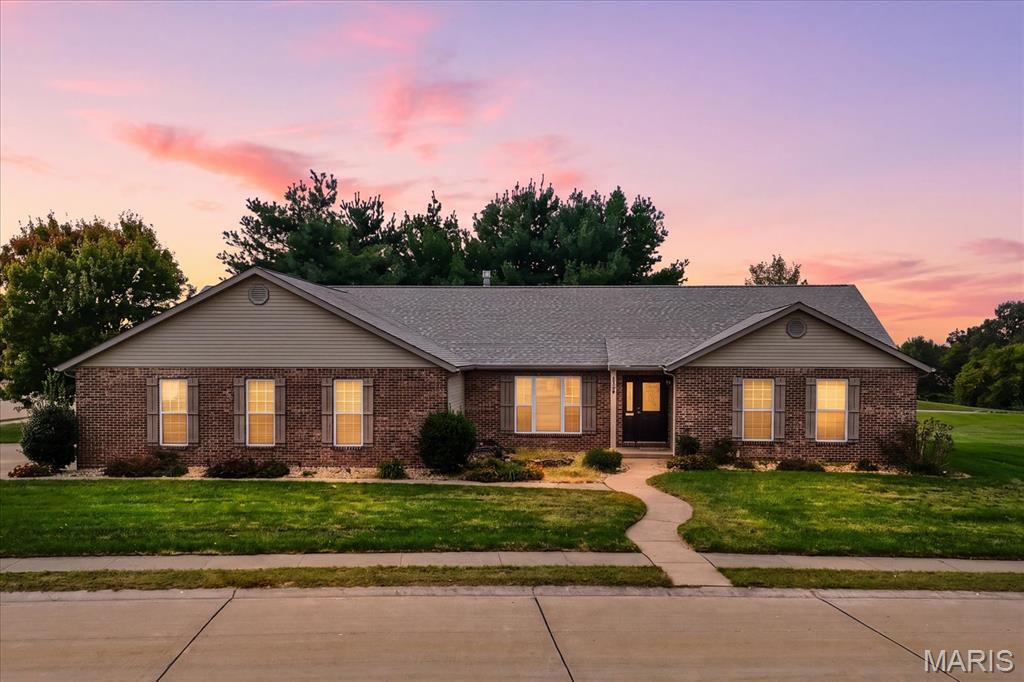 1024 W Fallen Lake Drive — photo