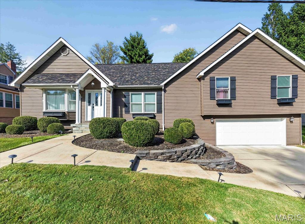 10419 Capitol Place — photo