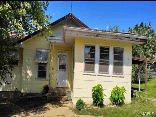 501 E Main Street — photo