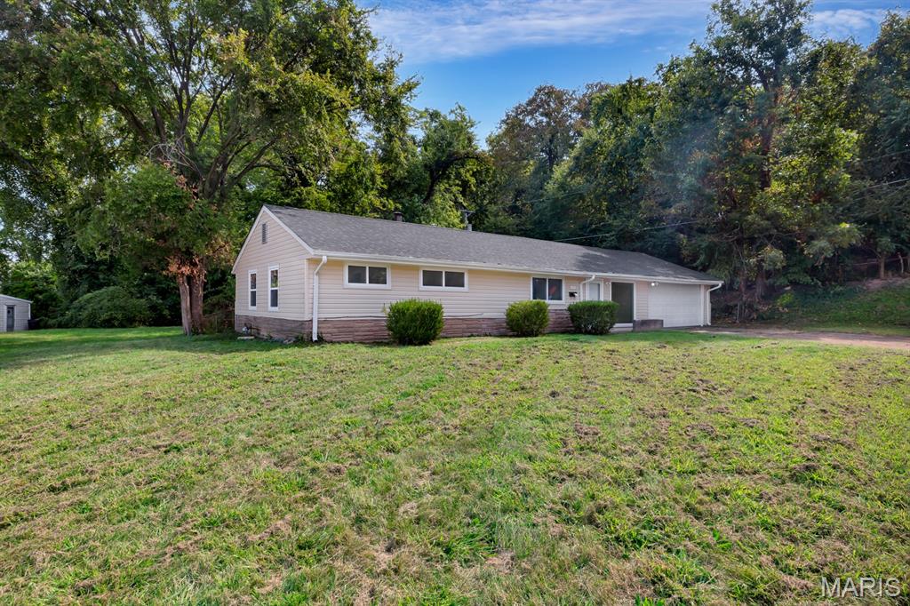 5500 Winchelsea Drive — photo