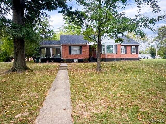 231 Donald Street — photo
