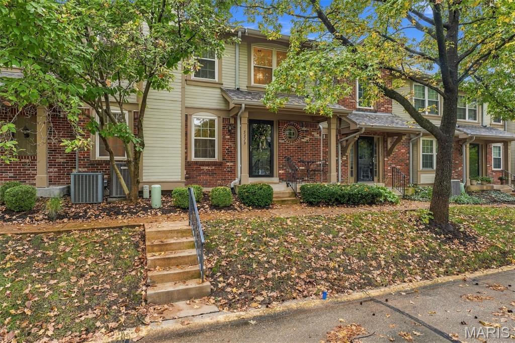 5319 N Kenrick Parke Drive — photo