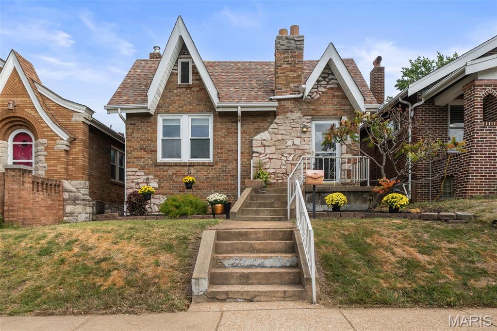 5427 Eichelberger Street — photo