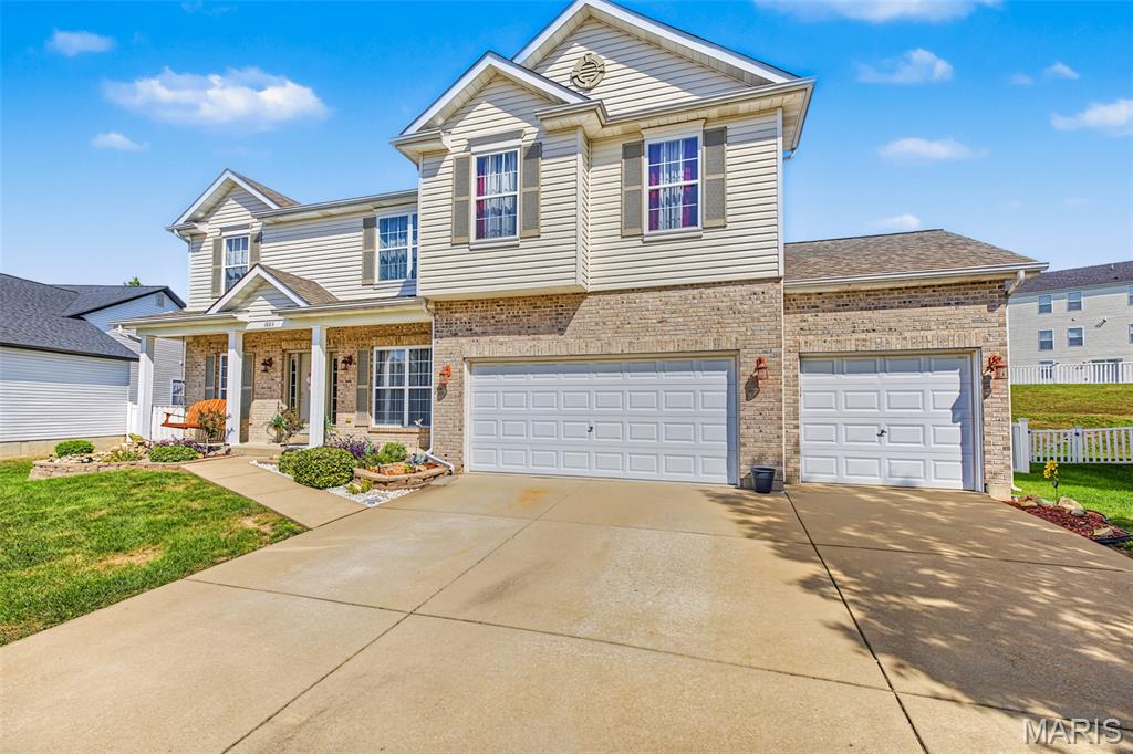 1004 Meadow Grove Drive — photo
