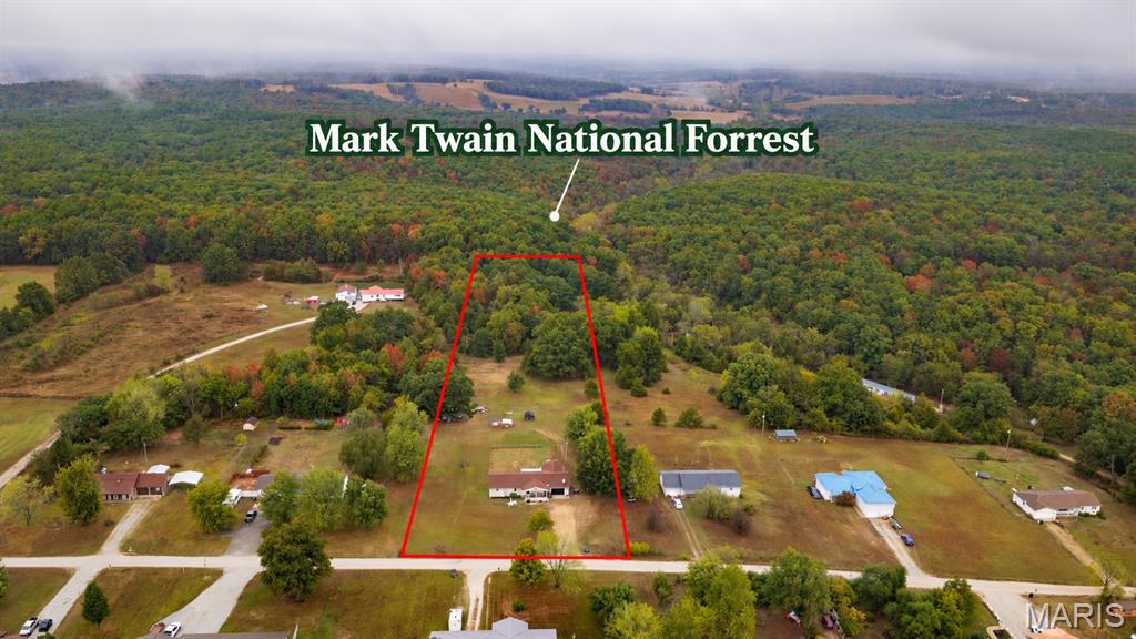 12253 Nodaway Lane — photo