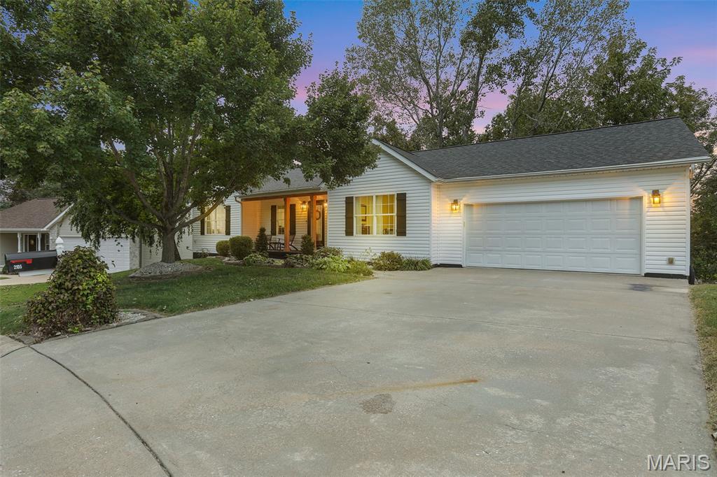 2105 Brookview Court — photo
