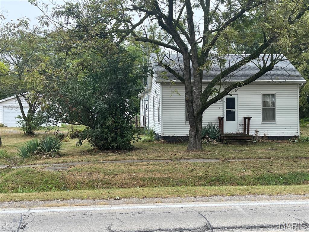 403 E State Street, Irving, IL 62051 — photo 2