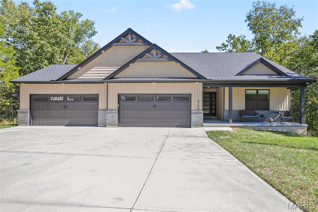 9784 Ridgecrest Drive — photo
