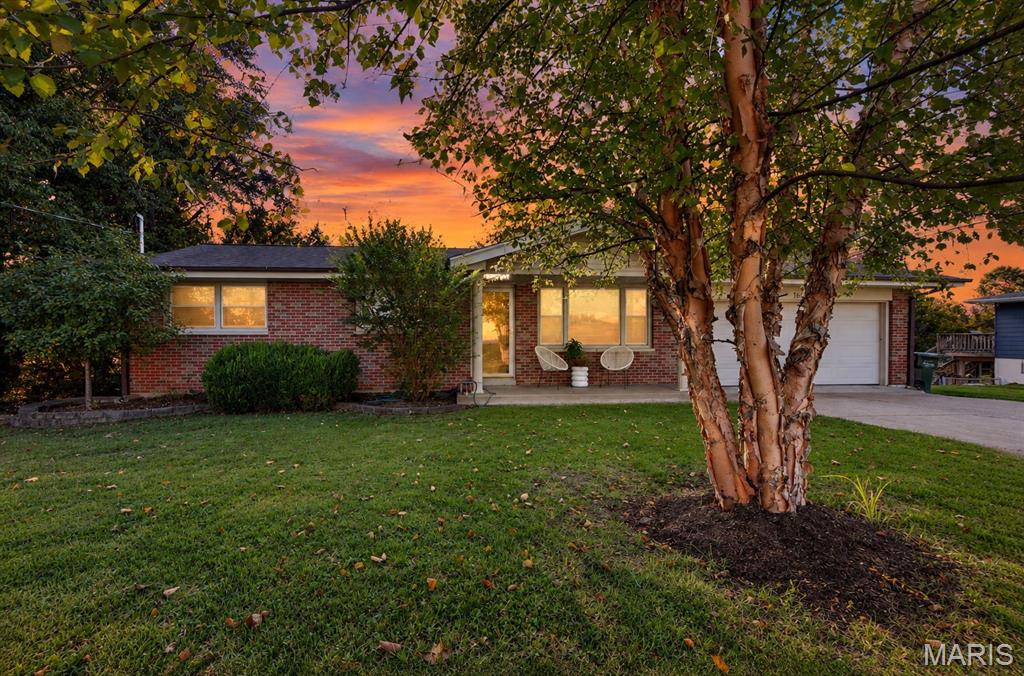 1650 Hobelman Drive — photo