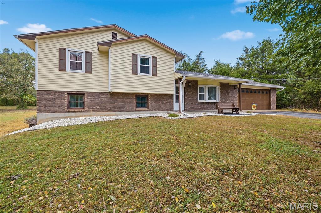 405 Chadrick Drive — photo