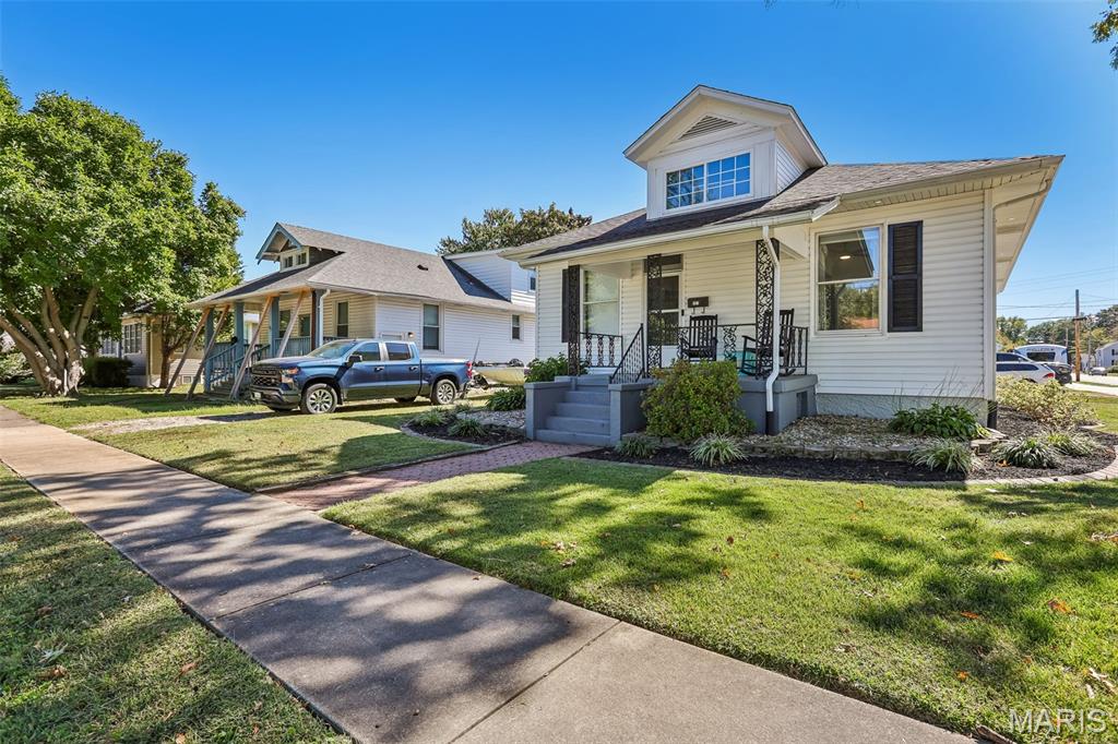 301 E 2nd Street, O'Fallon, IL 62269 — photo 3