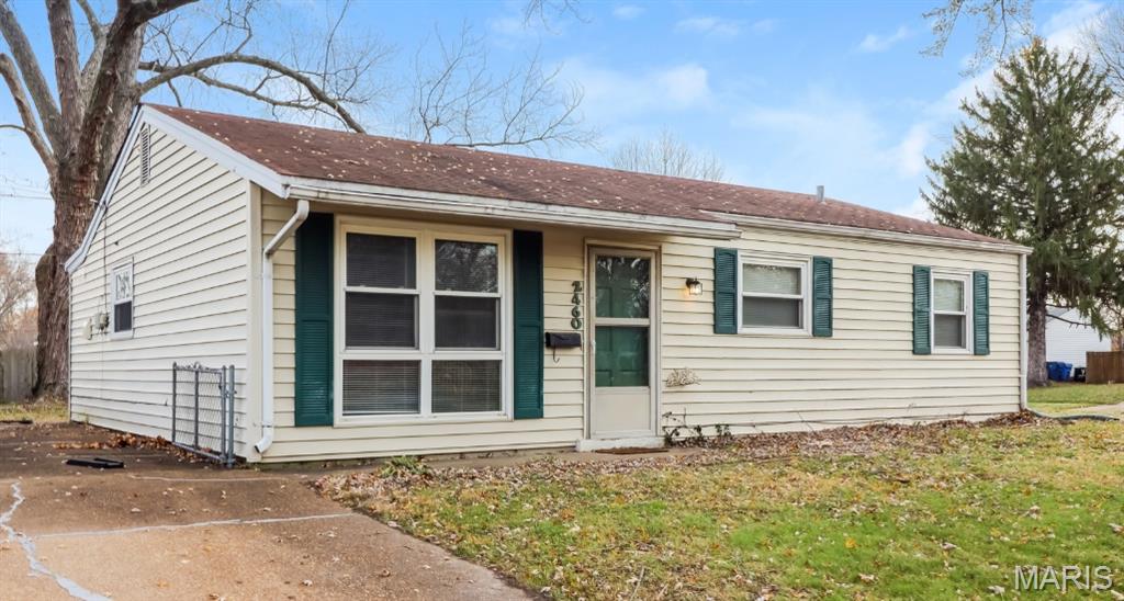 2460 Grants Parkway — photo