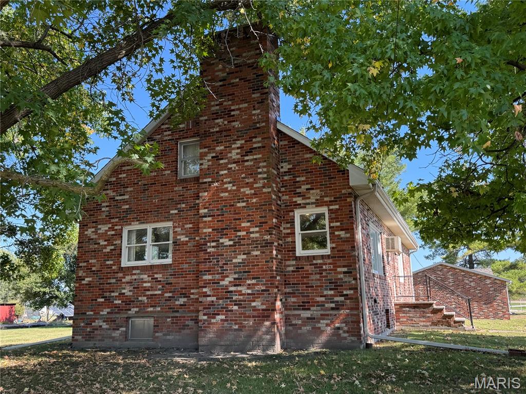 401 Springfield Road, Gillespie, IL 62033 — photo 2