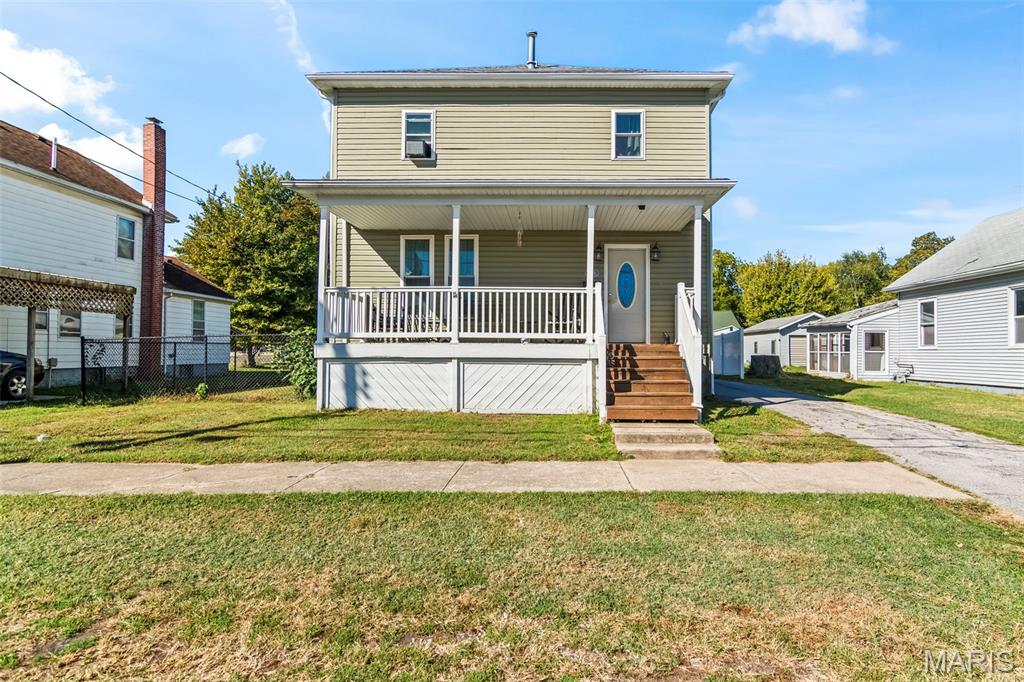 609 N Van Buren Street — photo