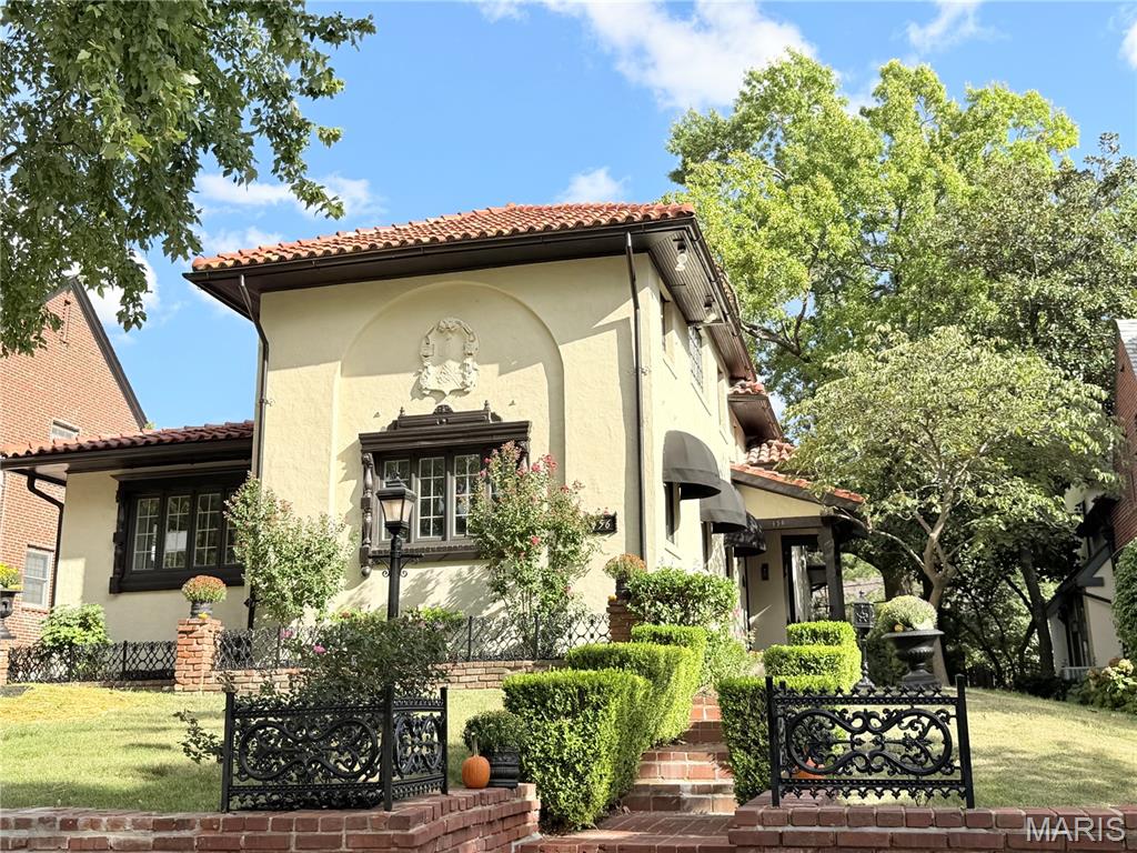456 Edgewood Drive — photo