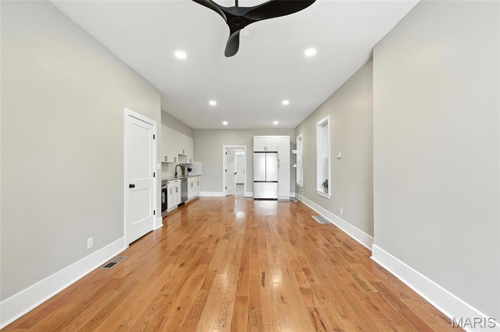 4363 Gibson Avenue Unit 1F — photo