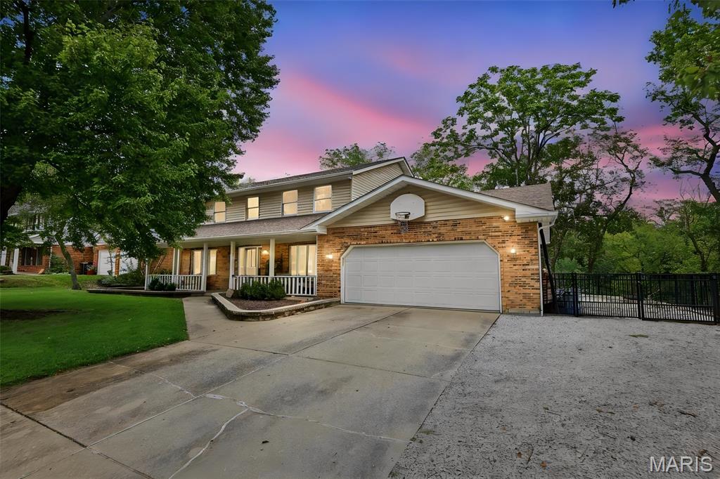 28 Clark Drive — photo