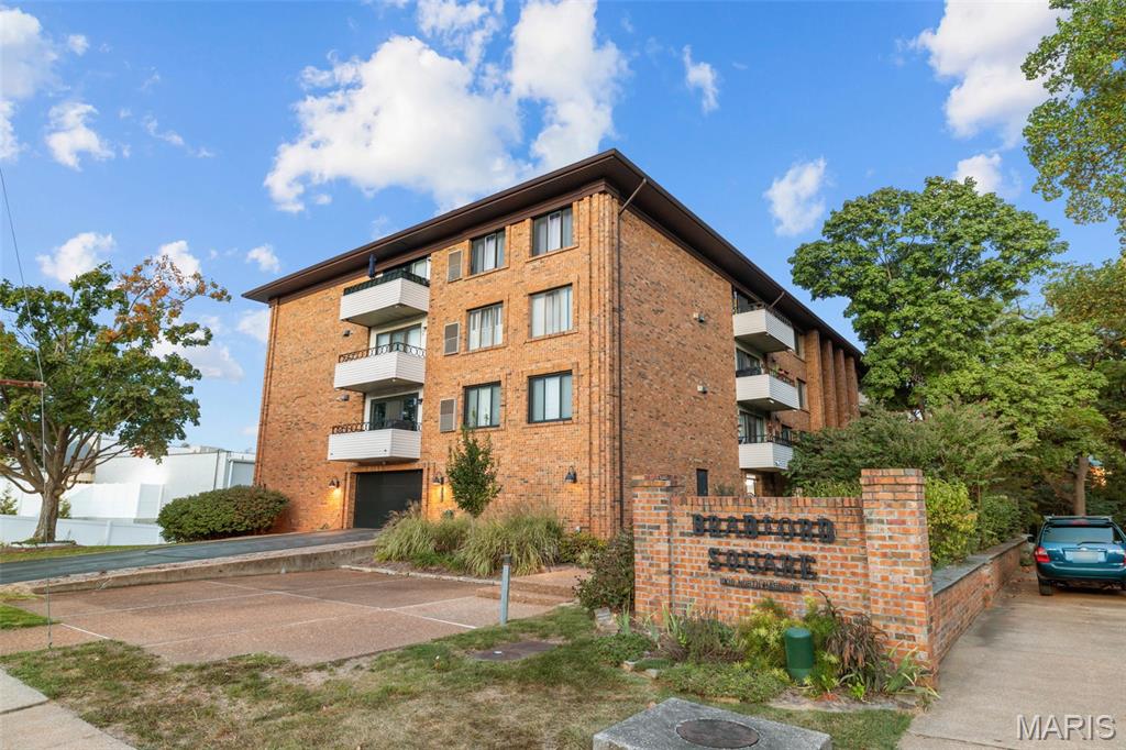 1030 N Harrison Avenue Unit 403 — photo