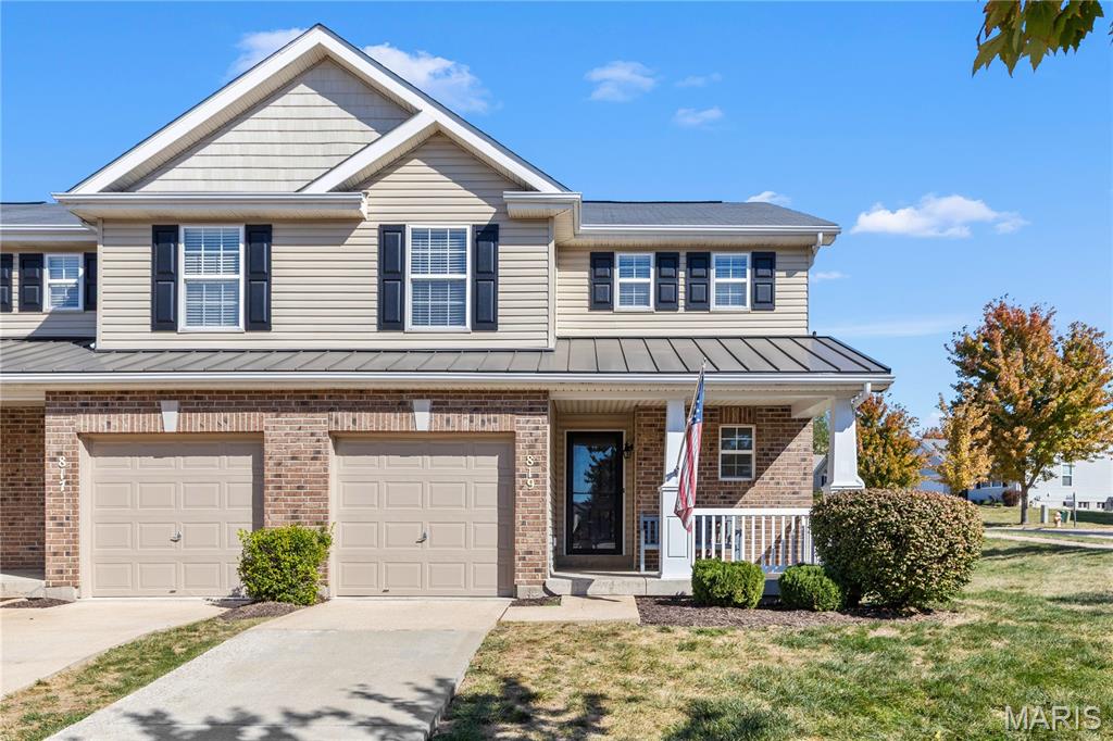 819 Country Field Drive — photo