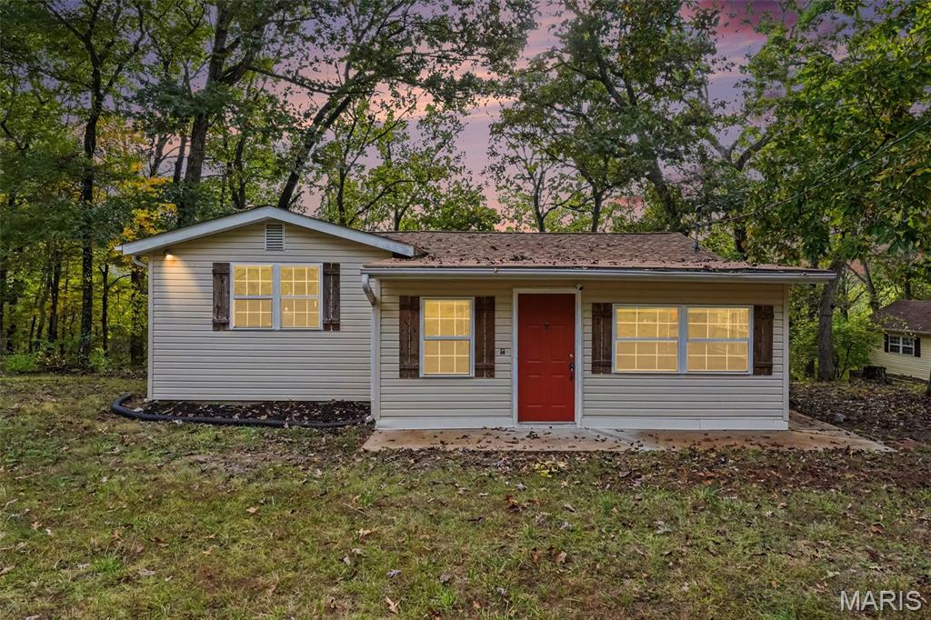 7411 Summit Drive — photo