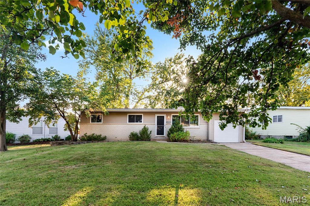 680 Crabapple Lane — photo
