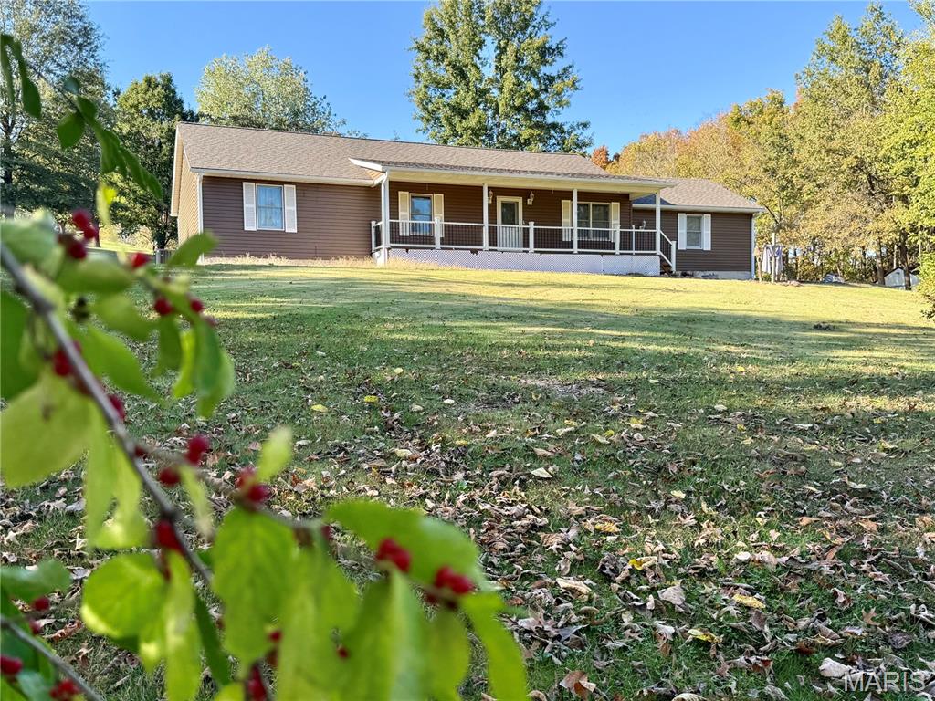 61354 Deer Lane, New London, MO 63459 | Realty.com