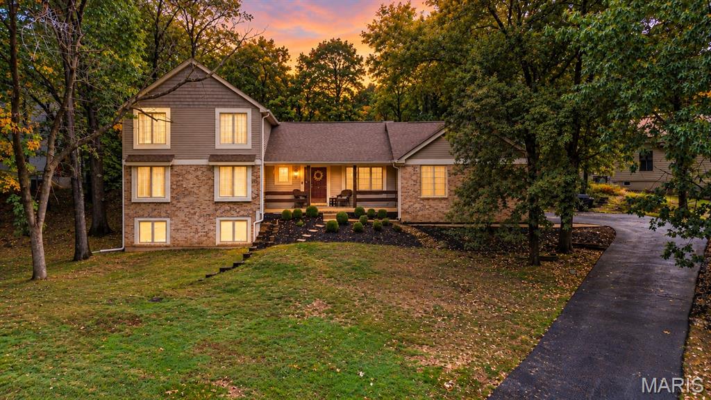 428 Sundowner Ridge Court, Wildwood, MO 63011 | Realty.com