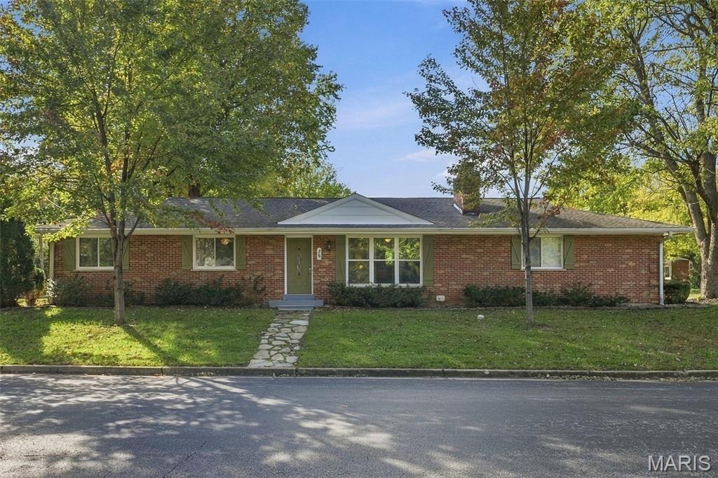 35 Connie Drive — photo