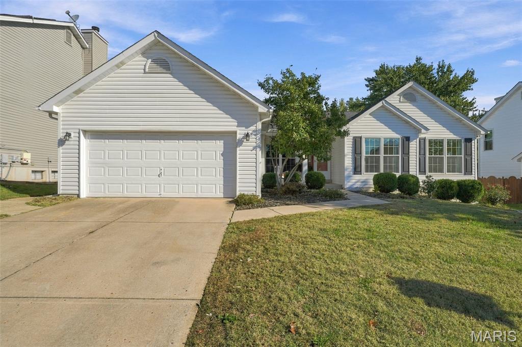 884 Chestnut Oak Drive — photo