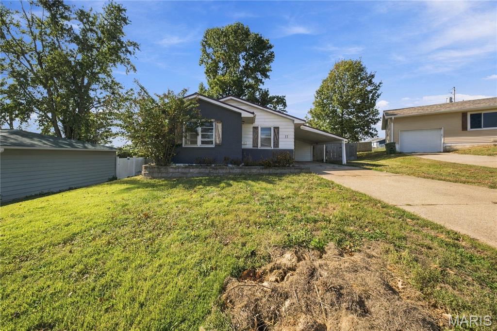 11 Frost Drive — photo