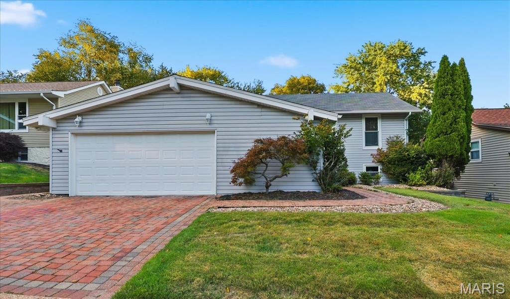 12243 Foxpoint Drive — photo
