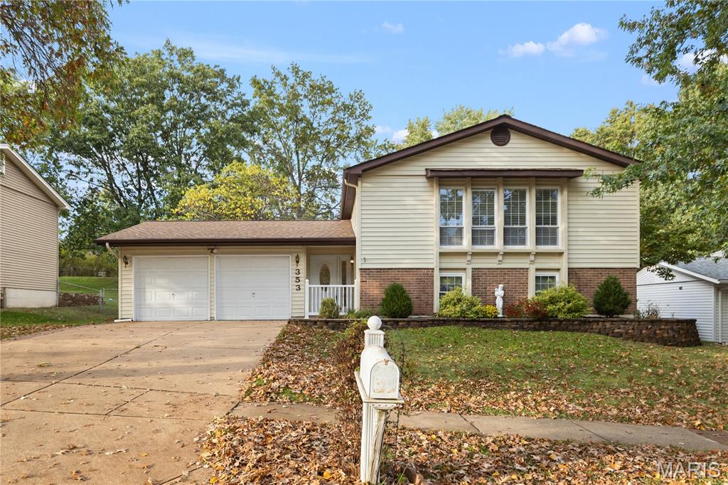 353 Bellestri Drive — photo