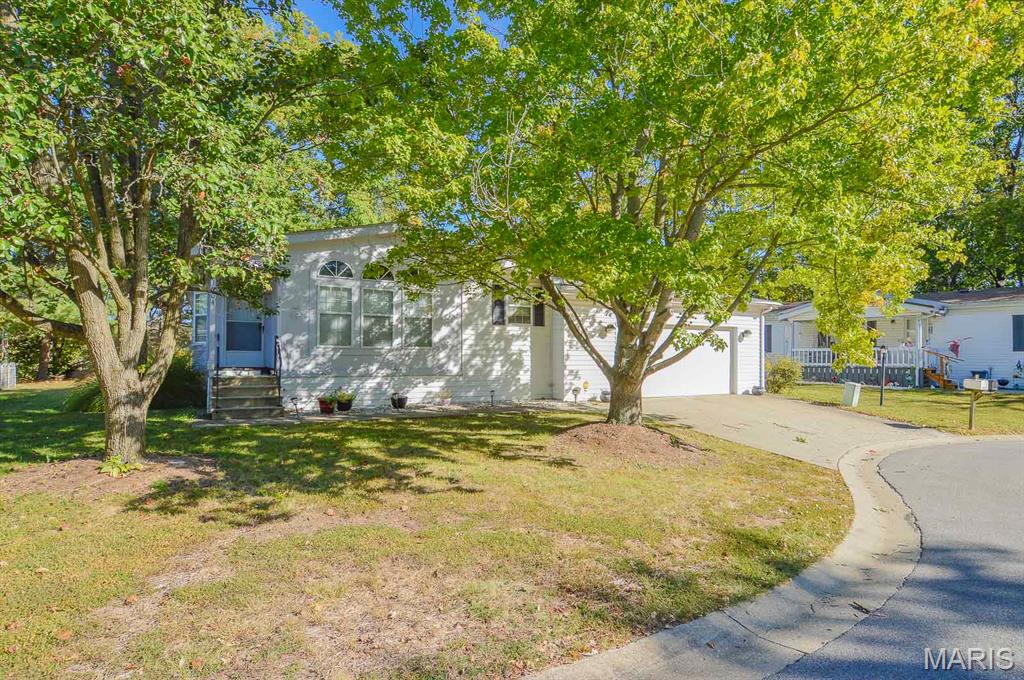 1604 Nora Drive — photo