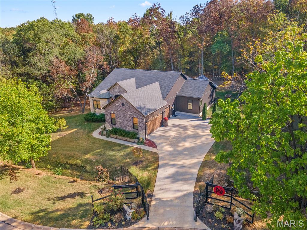 1623 Barry Place — photo