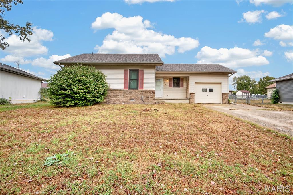 1121 Fowler Road — photo