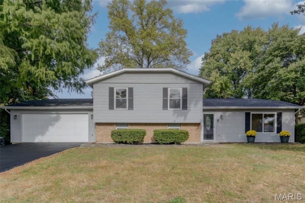 4 Newberry Court — photo